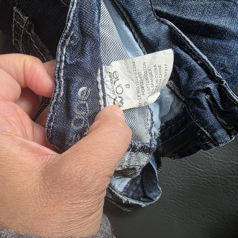 Distressed Blue Jeans - Picture 3 of 3